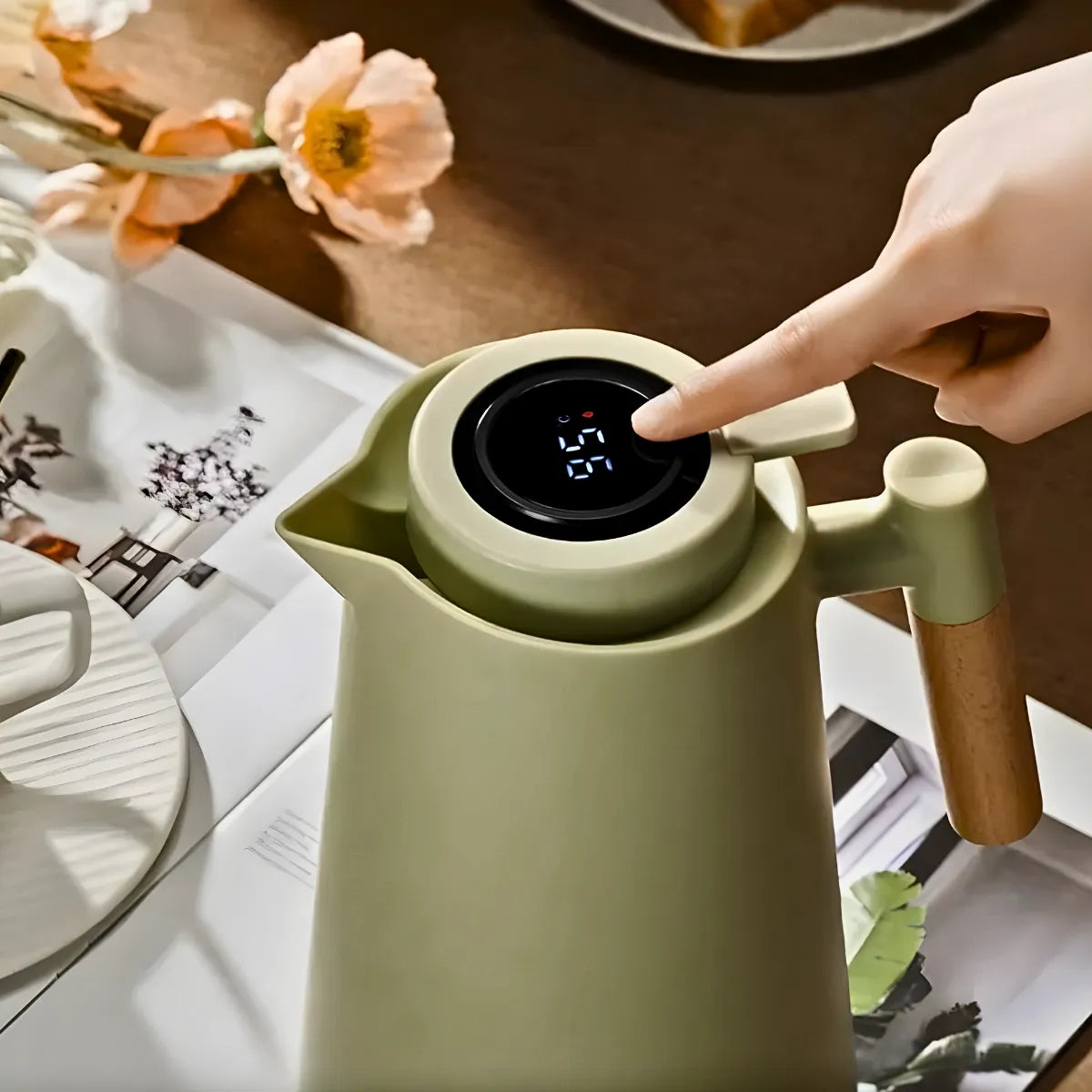 Garrafa Térmica com Termômetro 1L